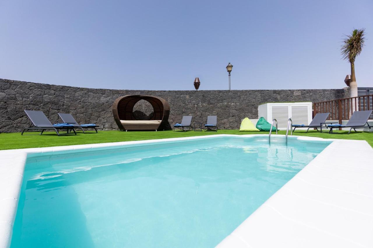 Villa Sea Breeze Jarea Playa Blanca  Esterno foto
